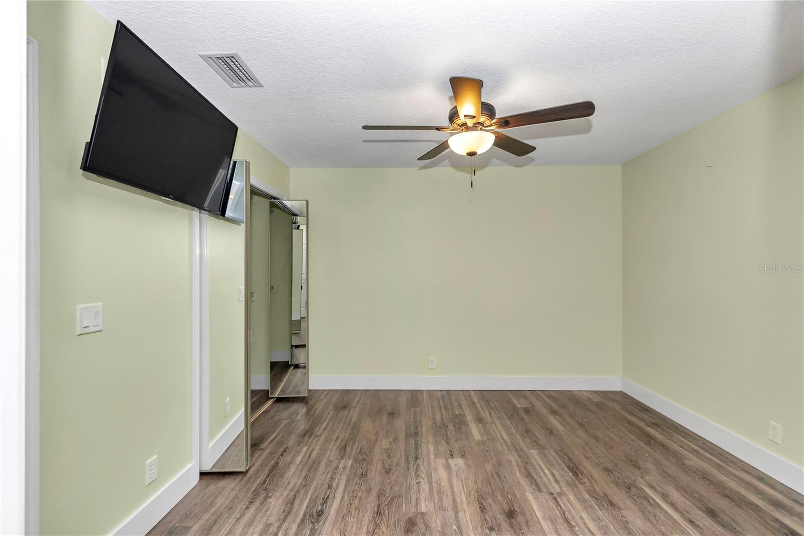 AVONDALE - Residential