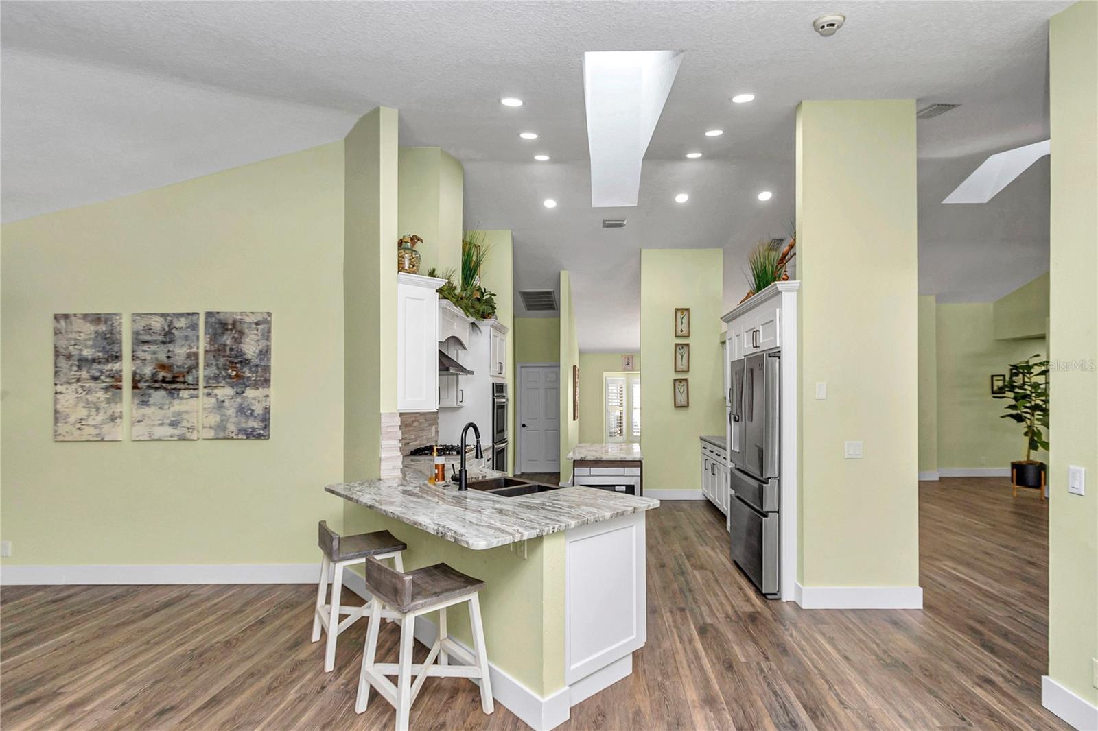 AVONDALE - Residential