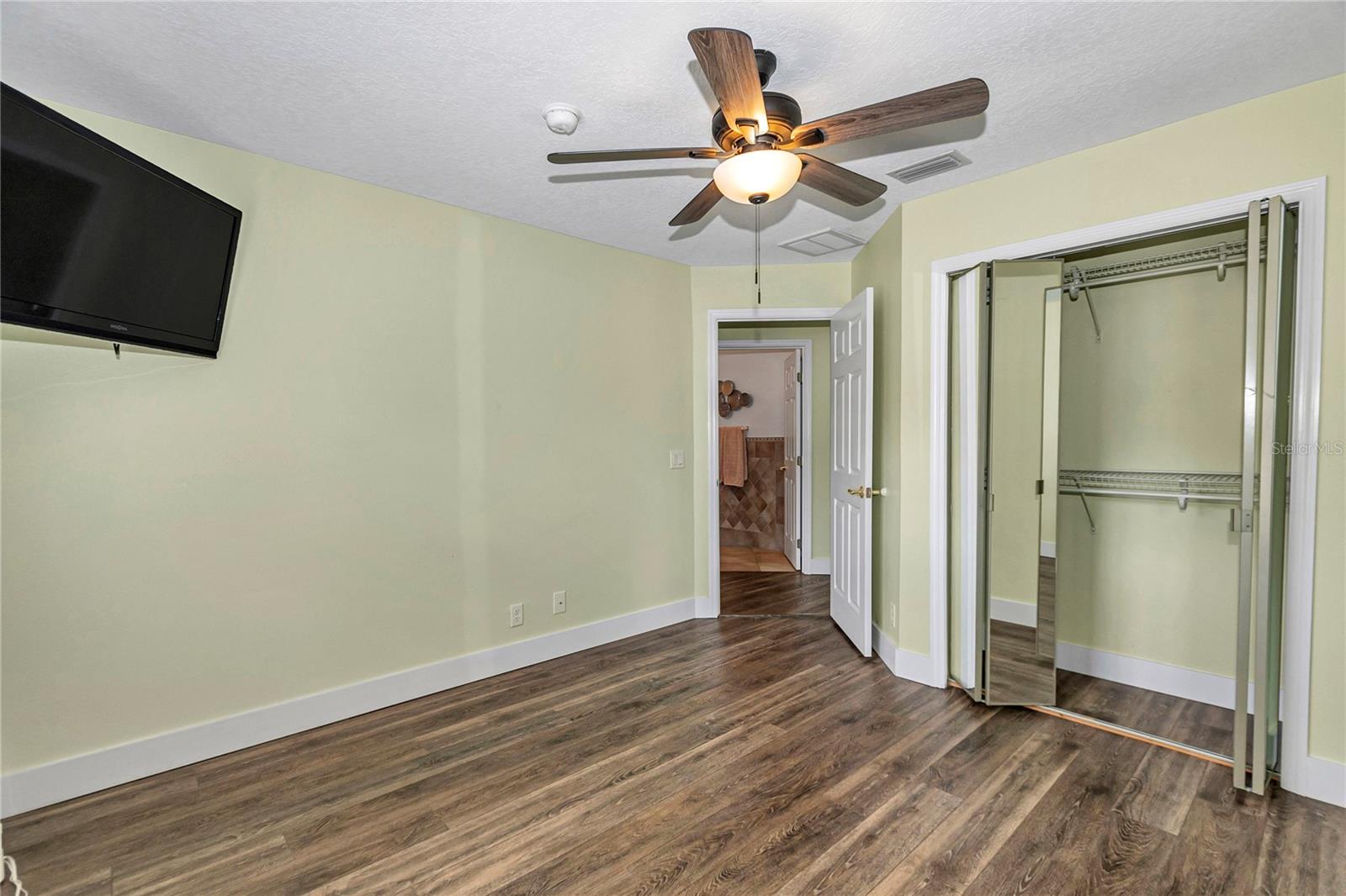 AVONDALE - Residential