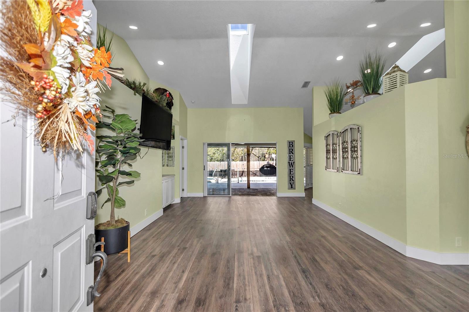 AVONDALE - Residential