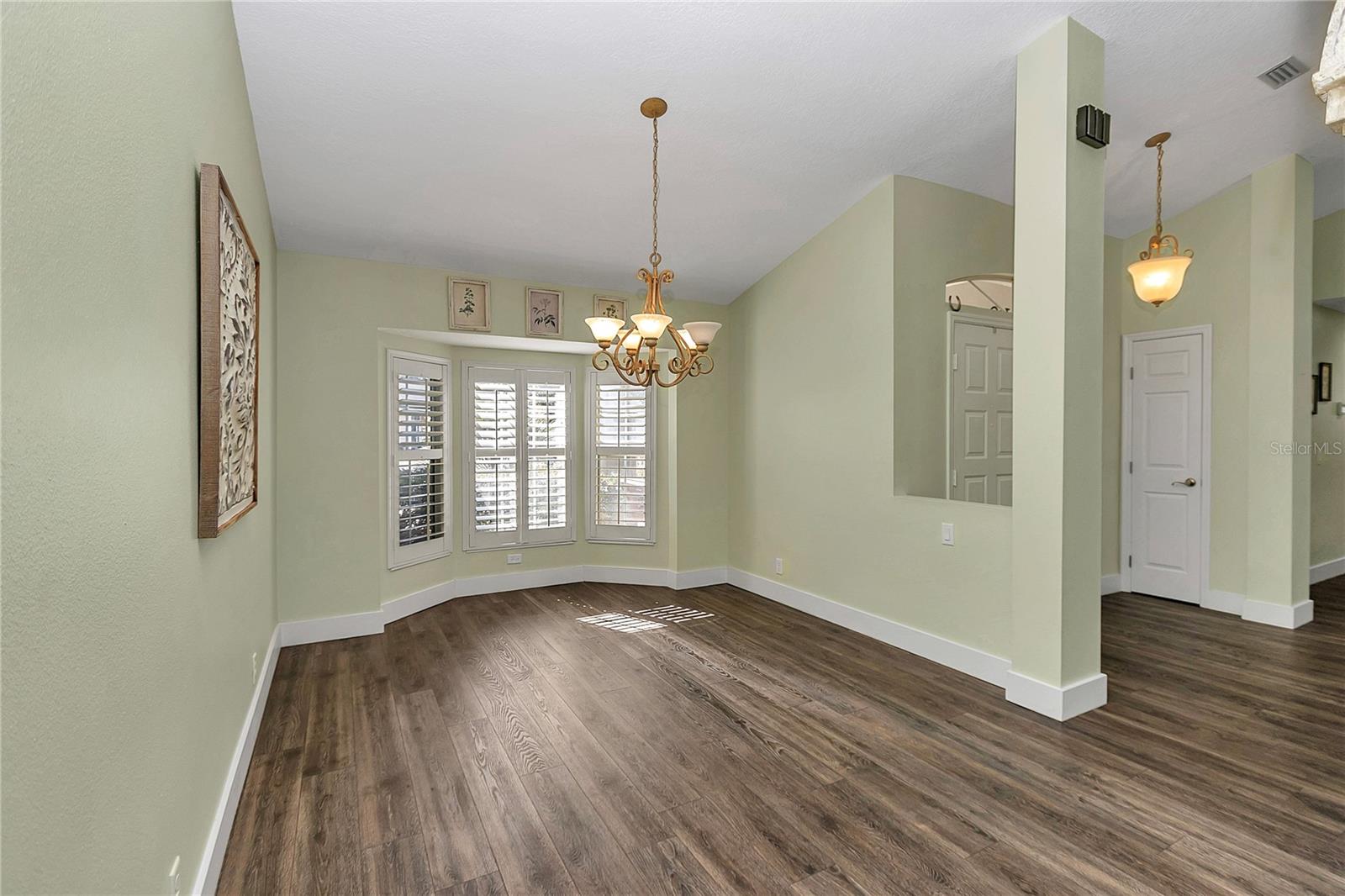 AVONDALE - Residential