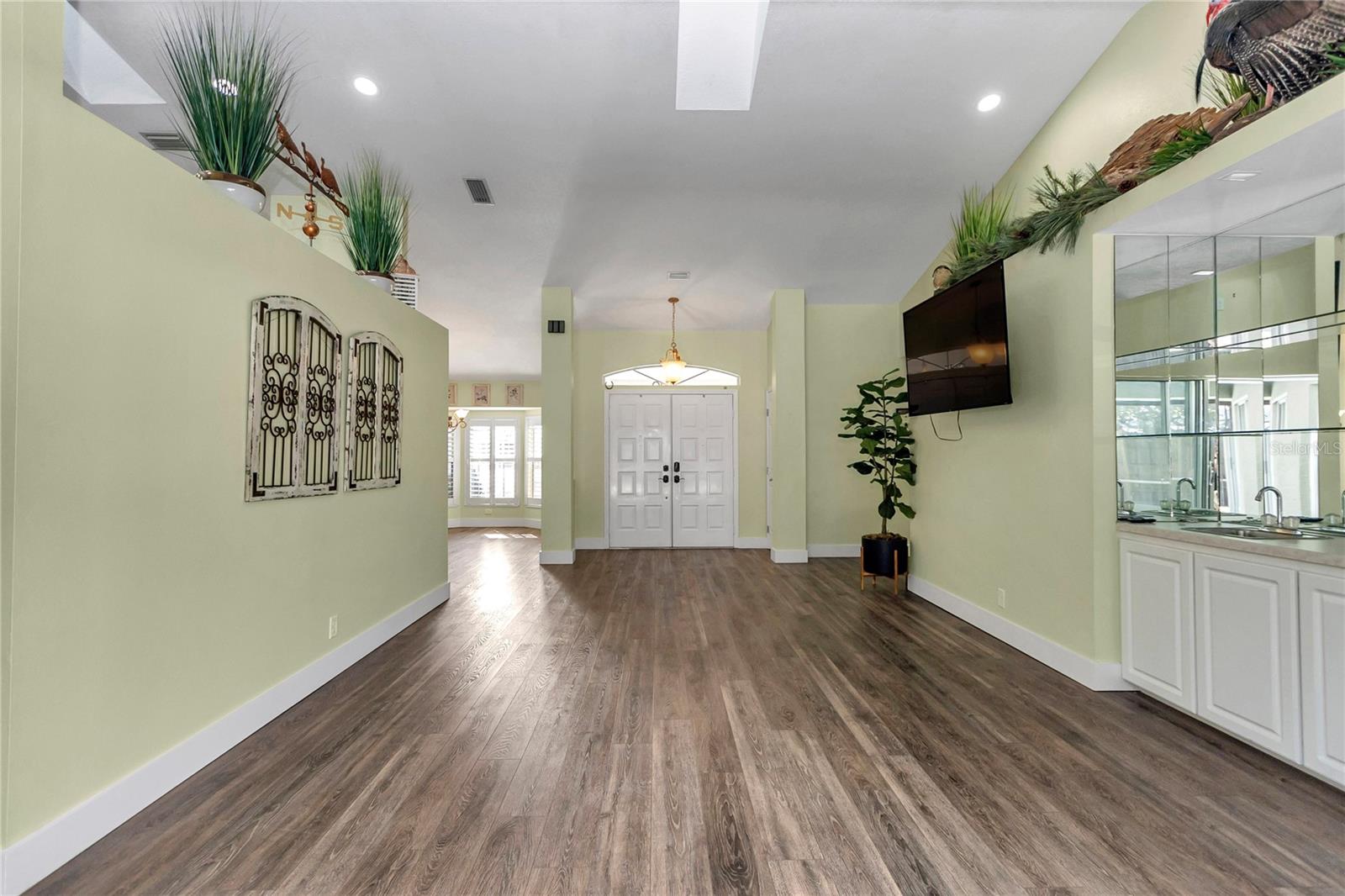 AVONDALE - Residential