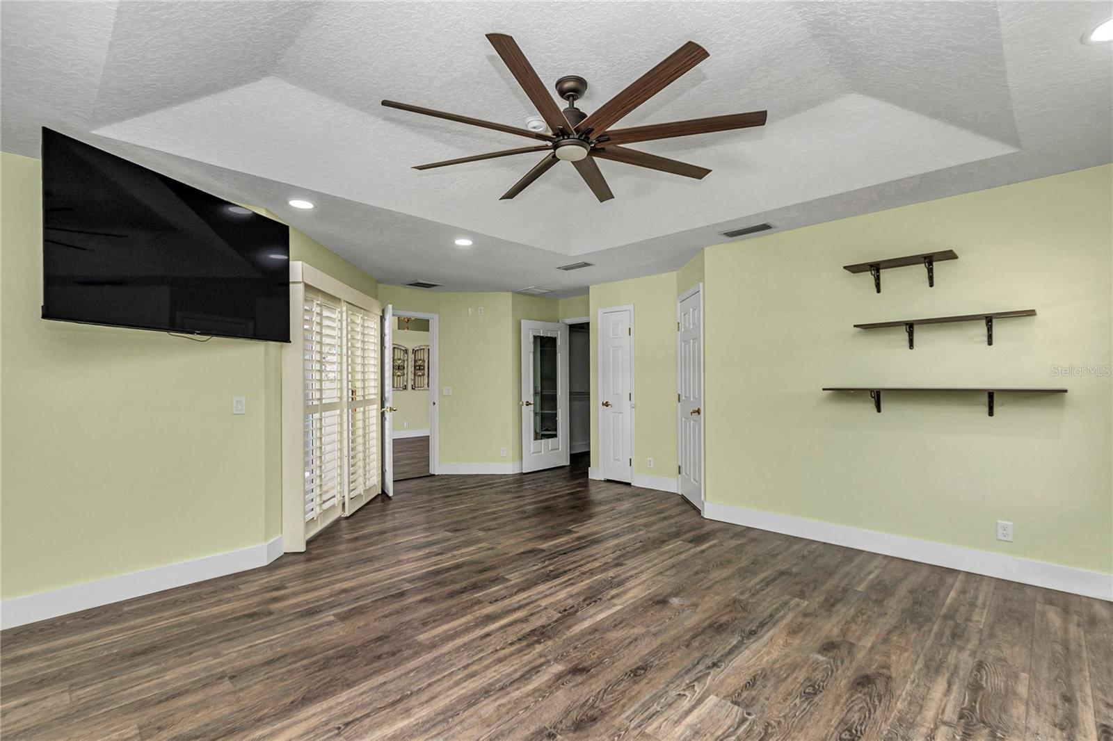 AVONDALE - Residential