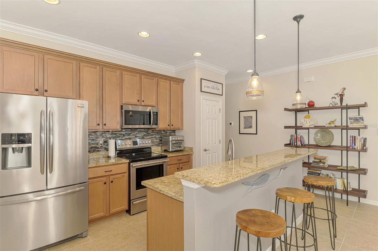 VENTURA VILLAGE - Residential