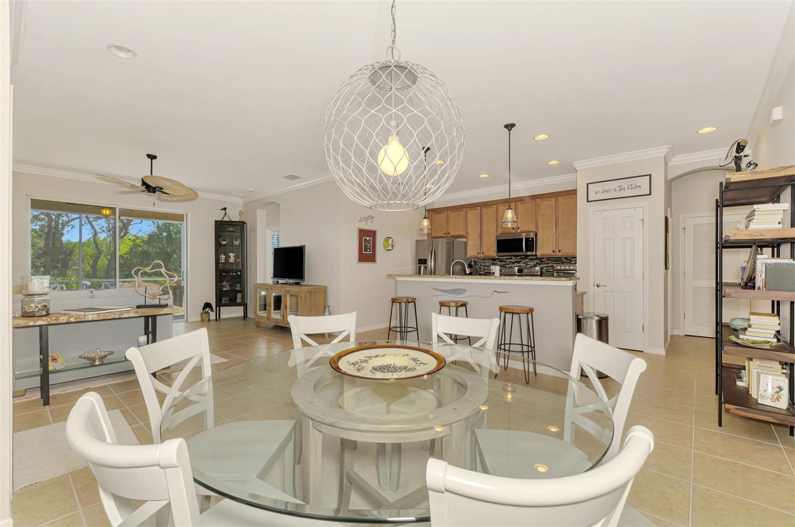 VENTURA VILLAGE - Residential