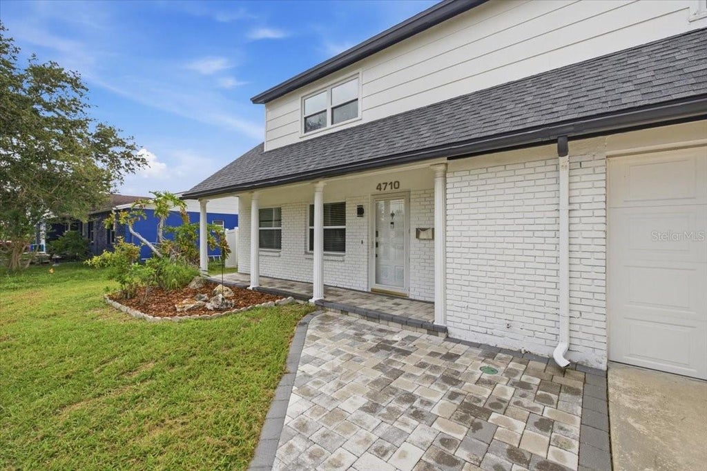 Photo of 4710 Travertine Drive, Tampa, FL 33615 (MLS # TB8533689)