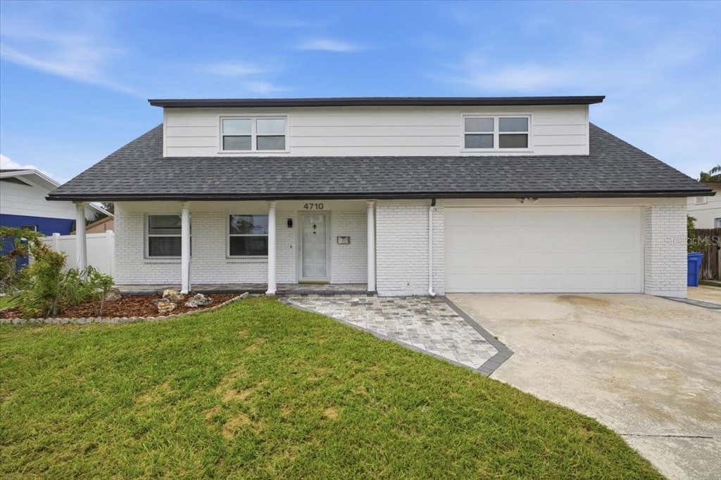 Photo of 4710 Travertine Drive, Tampa, FL 33615 (MLS # TB8533689)
