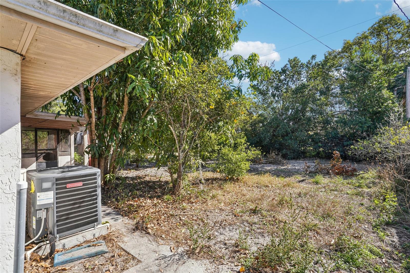 DELTONA LAKES UNIT 07 - Residential