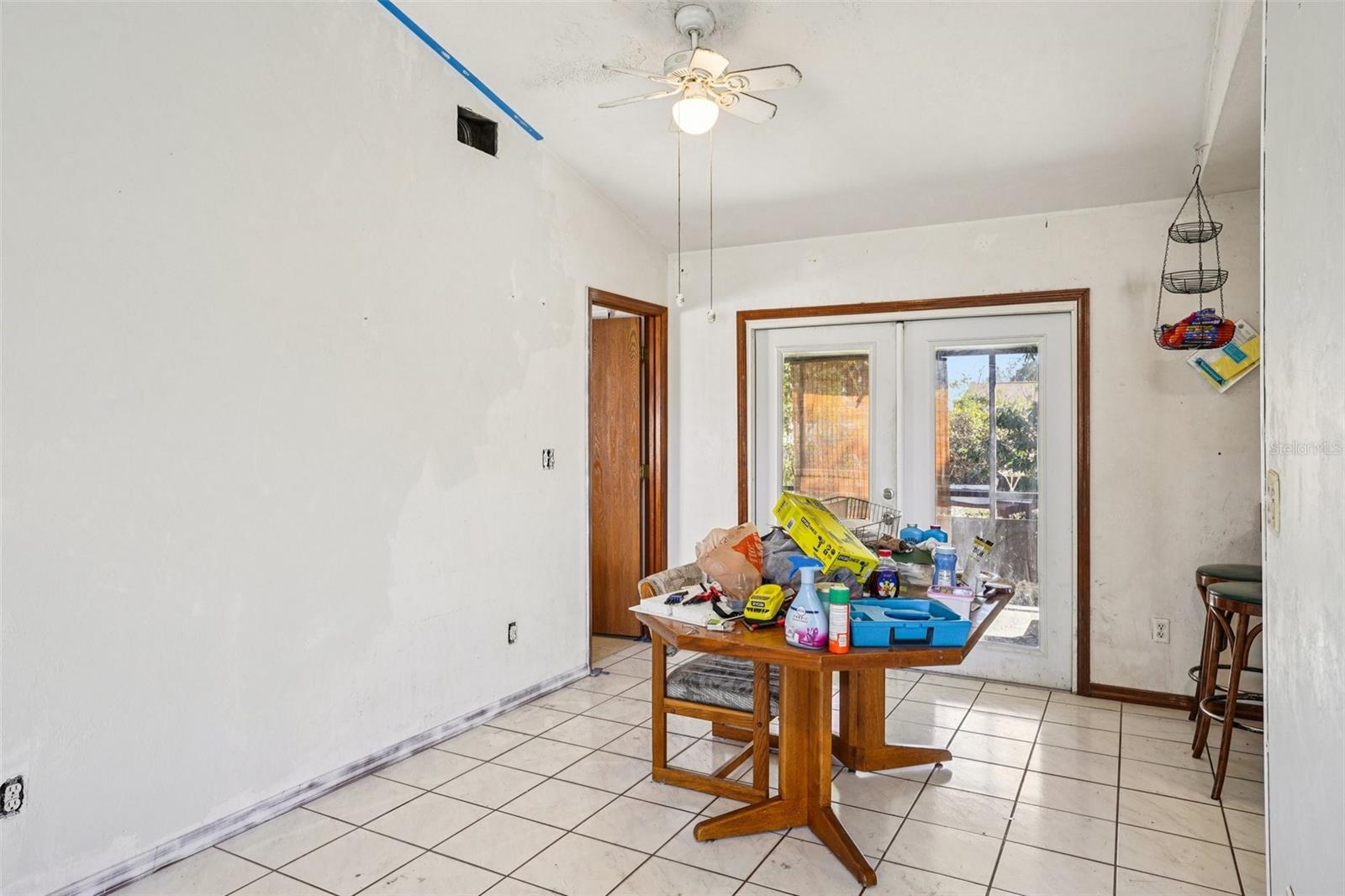 DELTONA LAKES UNIT 07 - Residential