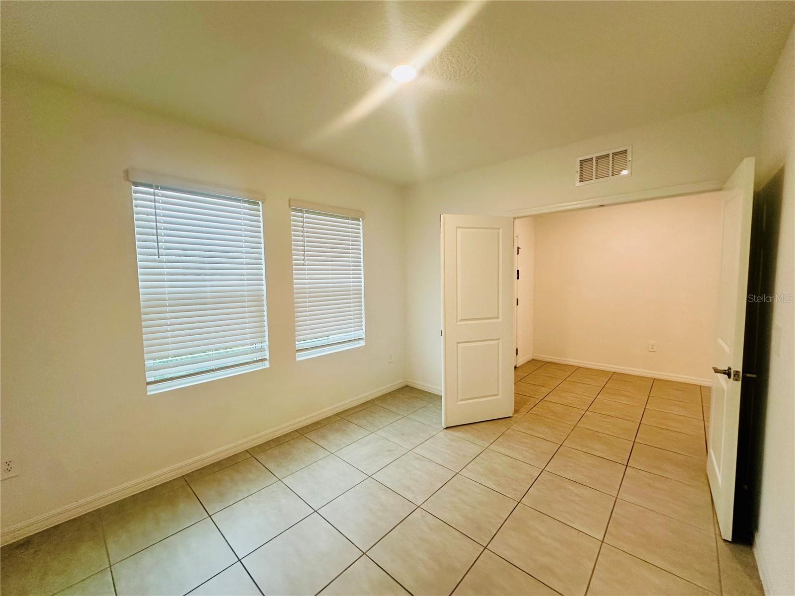 MARION CREEK ESTATES - Residential Lease