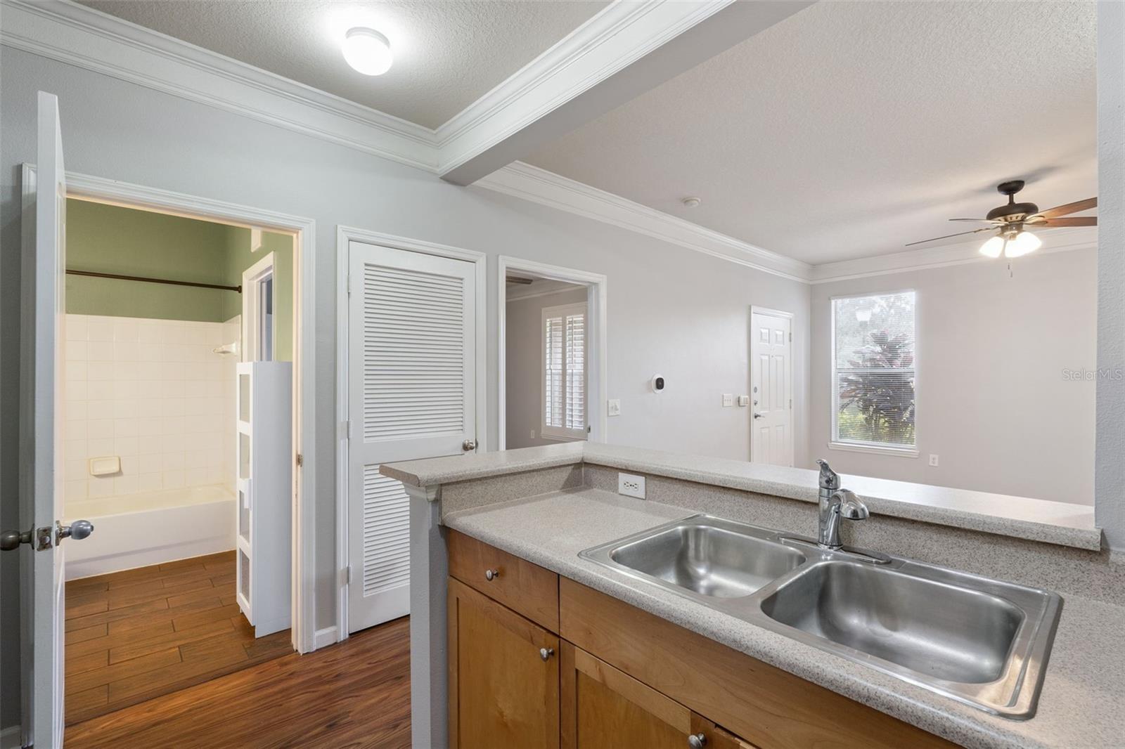 MIRABELLA BLDG #17 - Residential