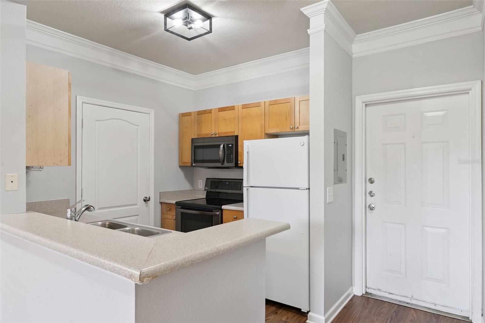 MIRABELLA BLDG #17 - Residential