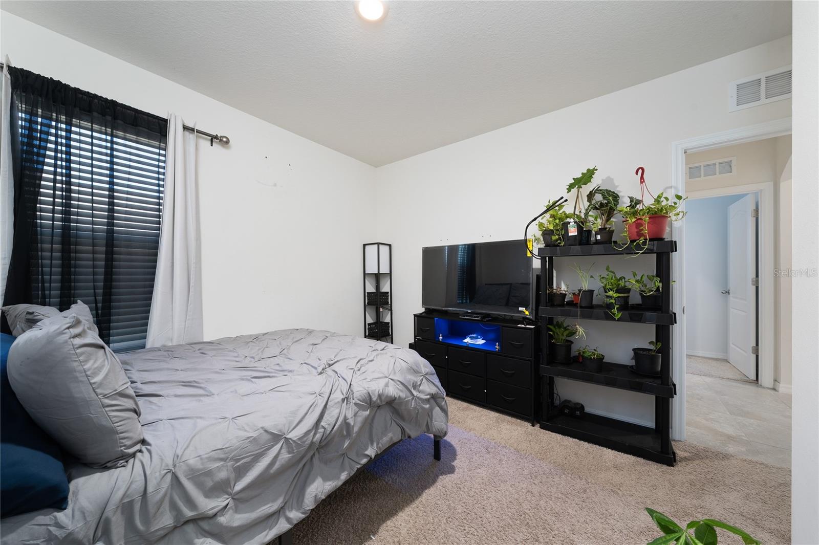 LAKE GLEASON RESERVE - Residential