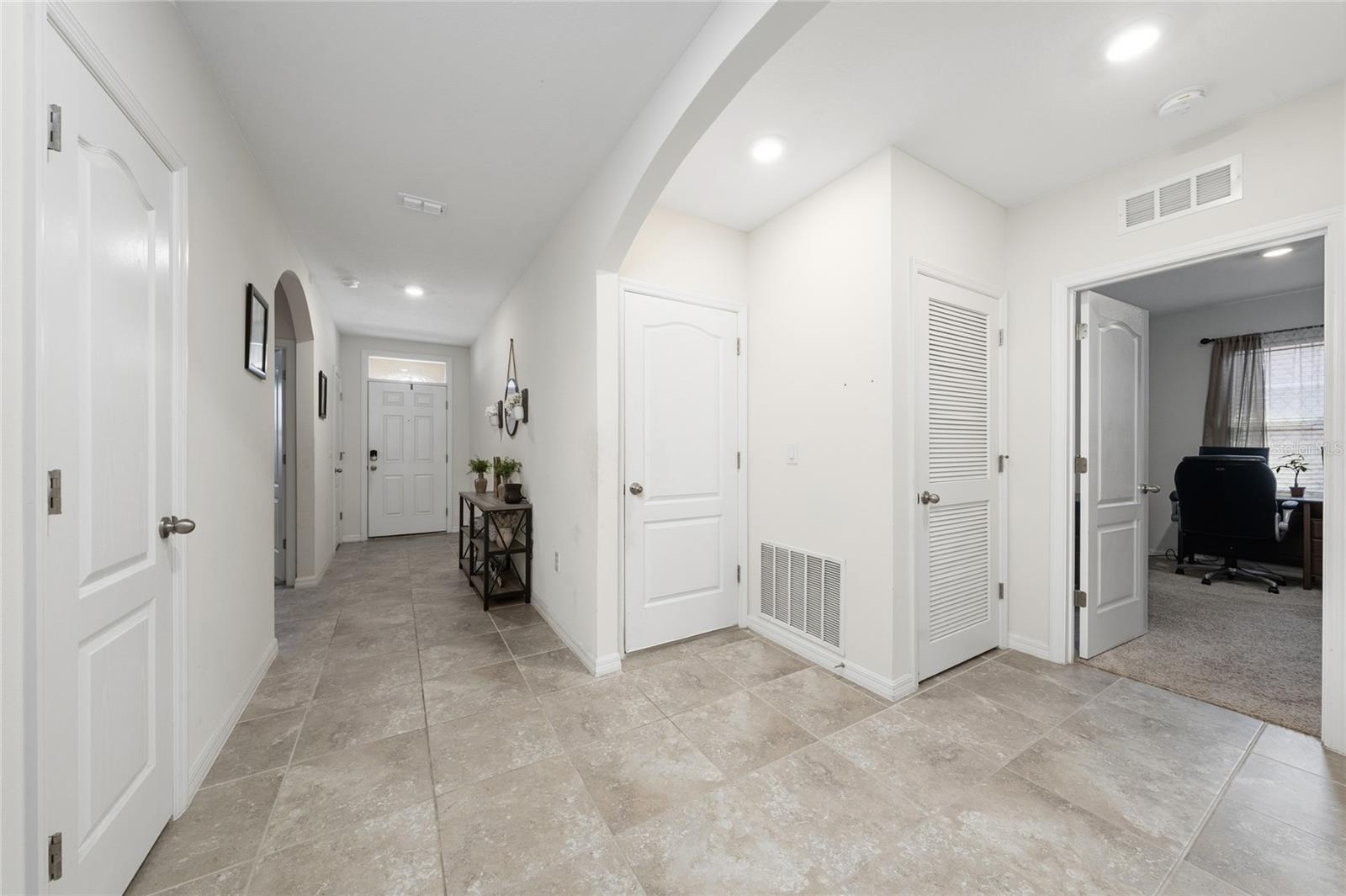 LAKE GLEASON RESERVE - Residential