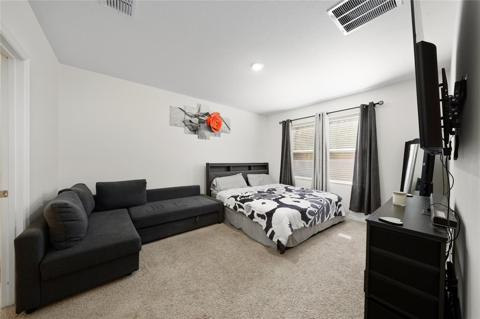 LAKE GLEASON RESERVE - Residential