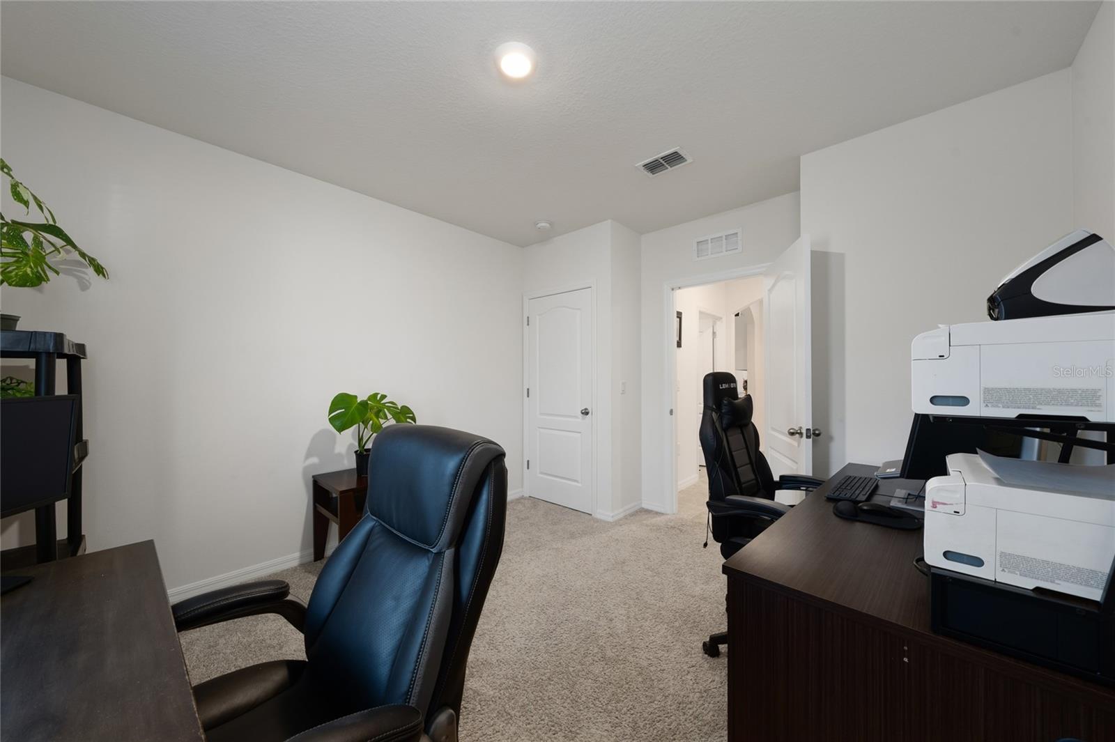 LAKE GLEASON RESERVE - Residential