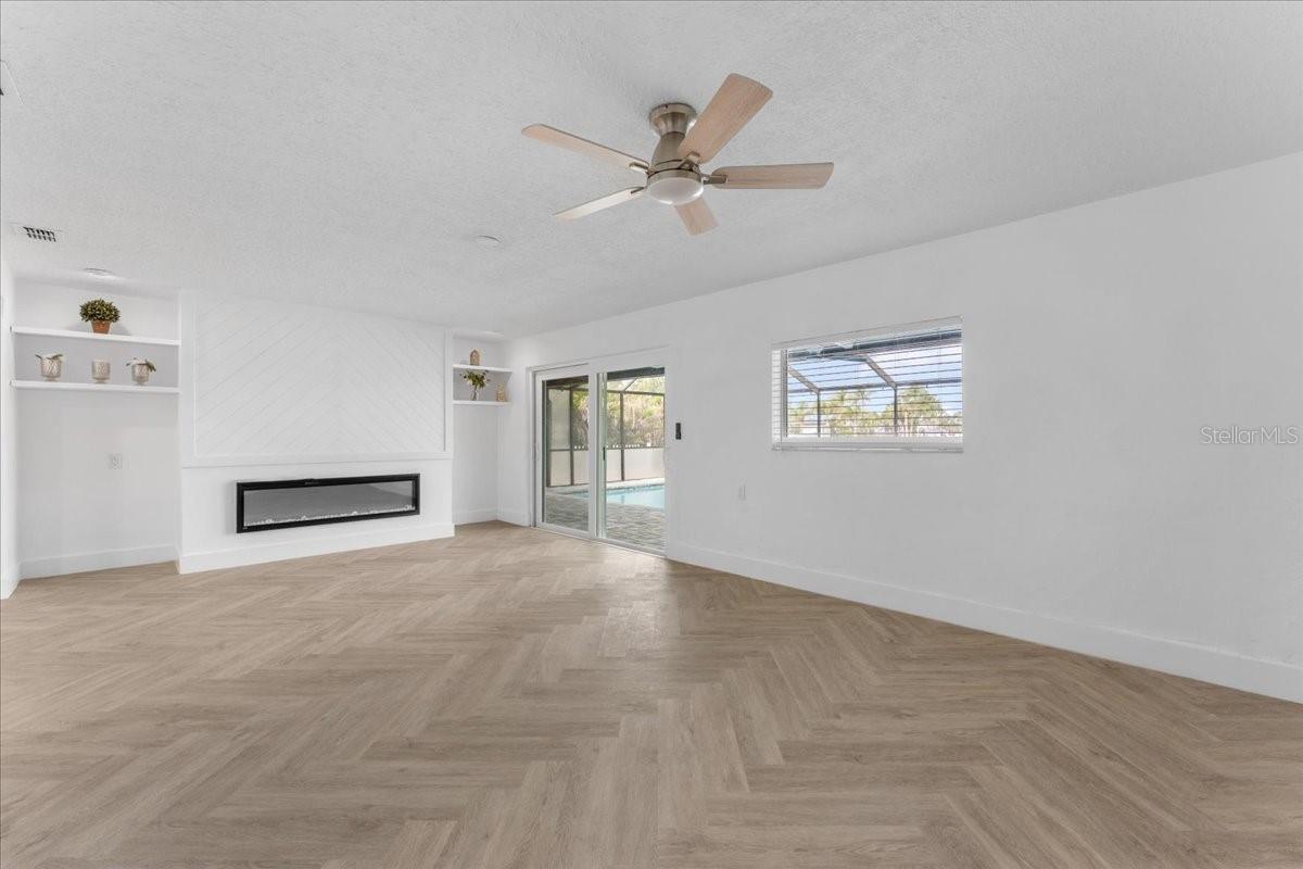 FLOR A MAR - Residential