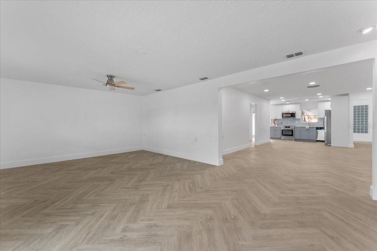 FLOR A MAR - Residential