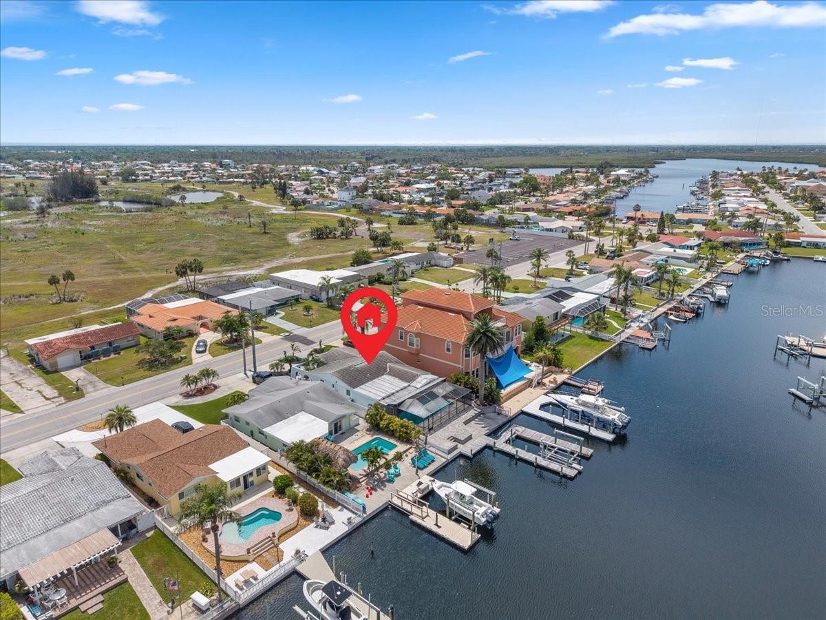 FLOR A MAR - Residential