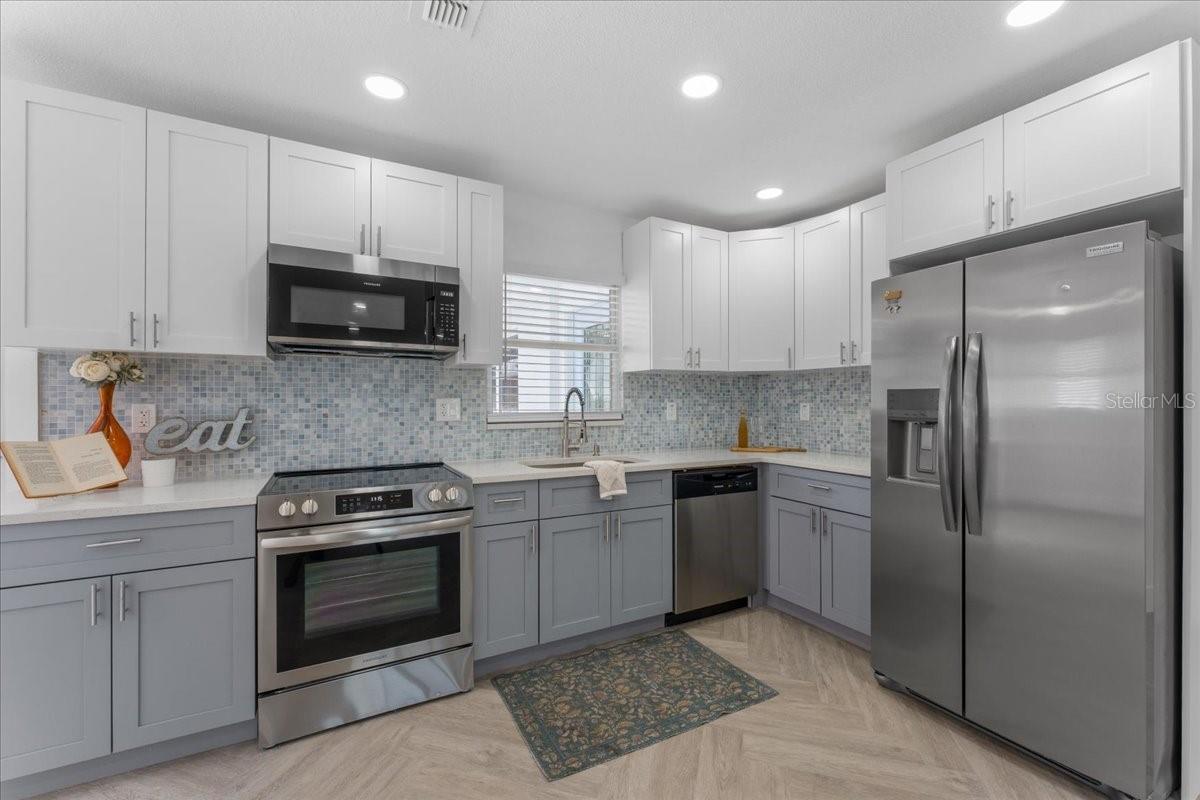 FLOR A MAR - Residential