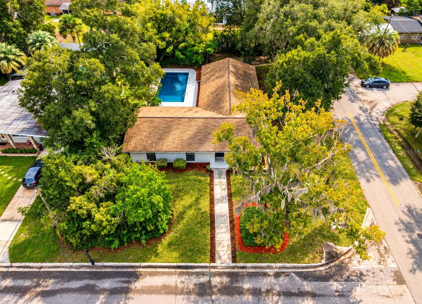 501 CAMELIA LANE