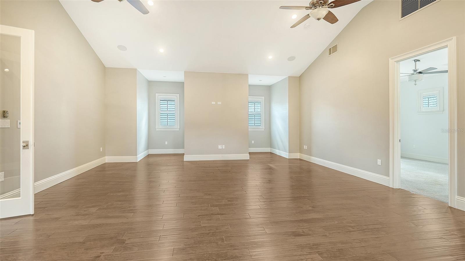 SADDLE OAK ESTATES - Residential