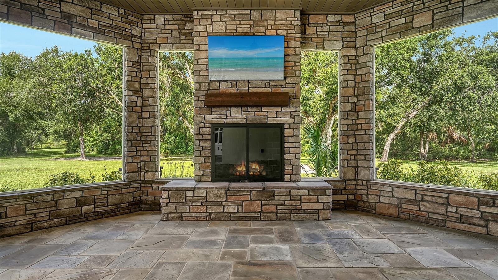 SADDLE OAK ESTATES - Residential