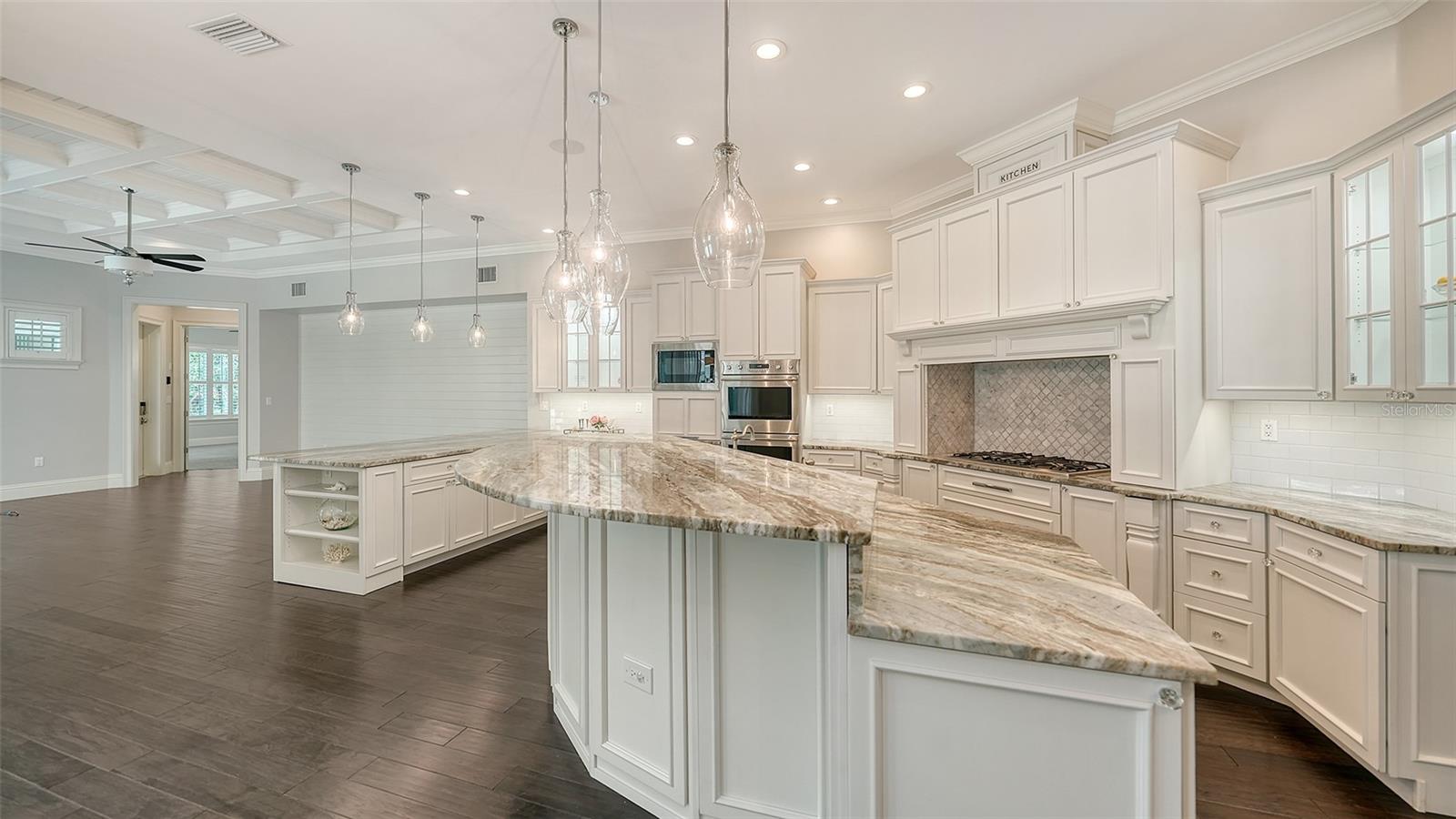 SADDLE OAK ESTATES - Residential