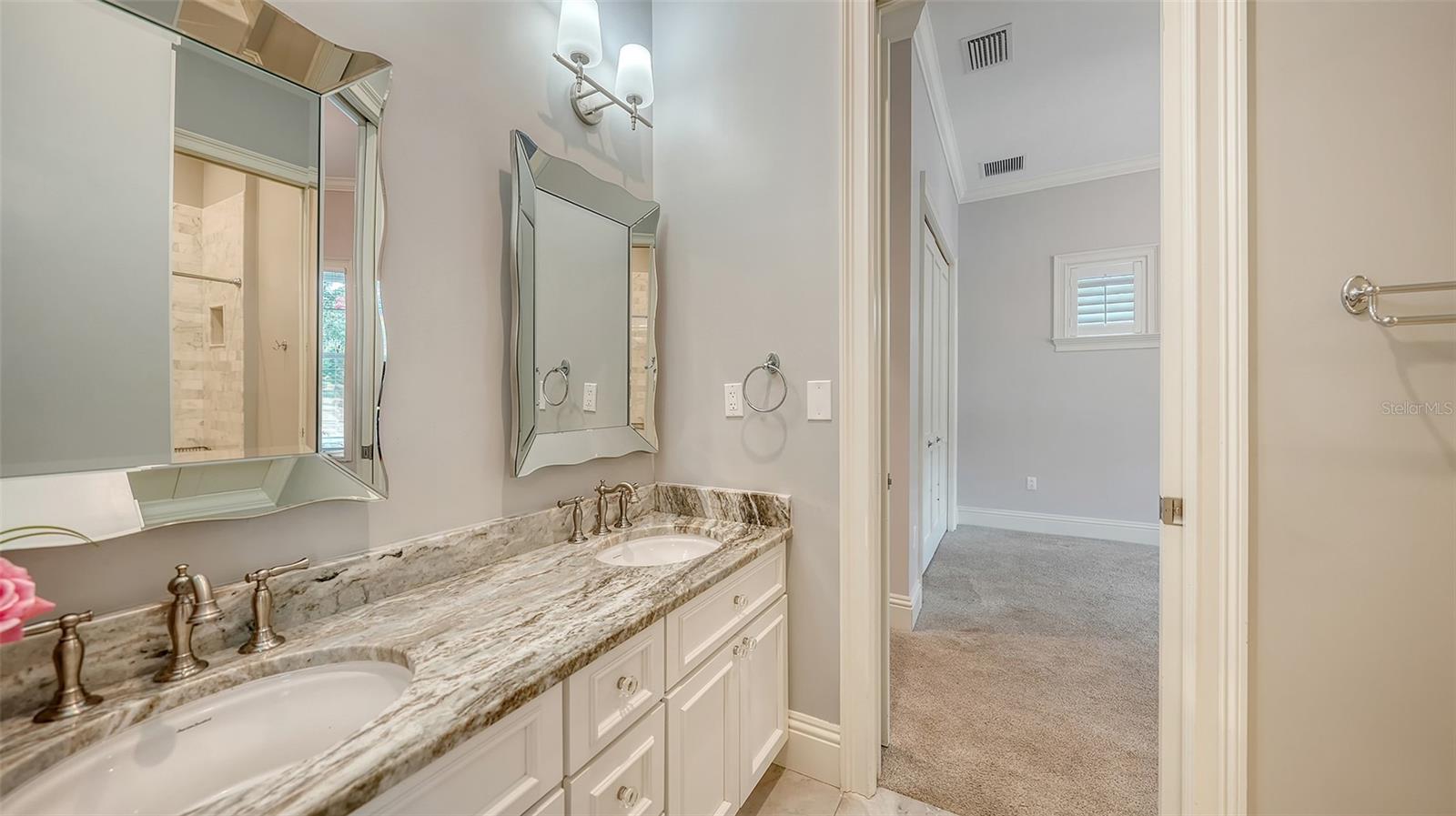 SADDLE OAK ESTATES - Residential