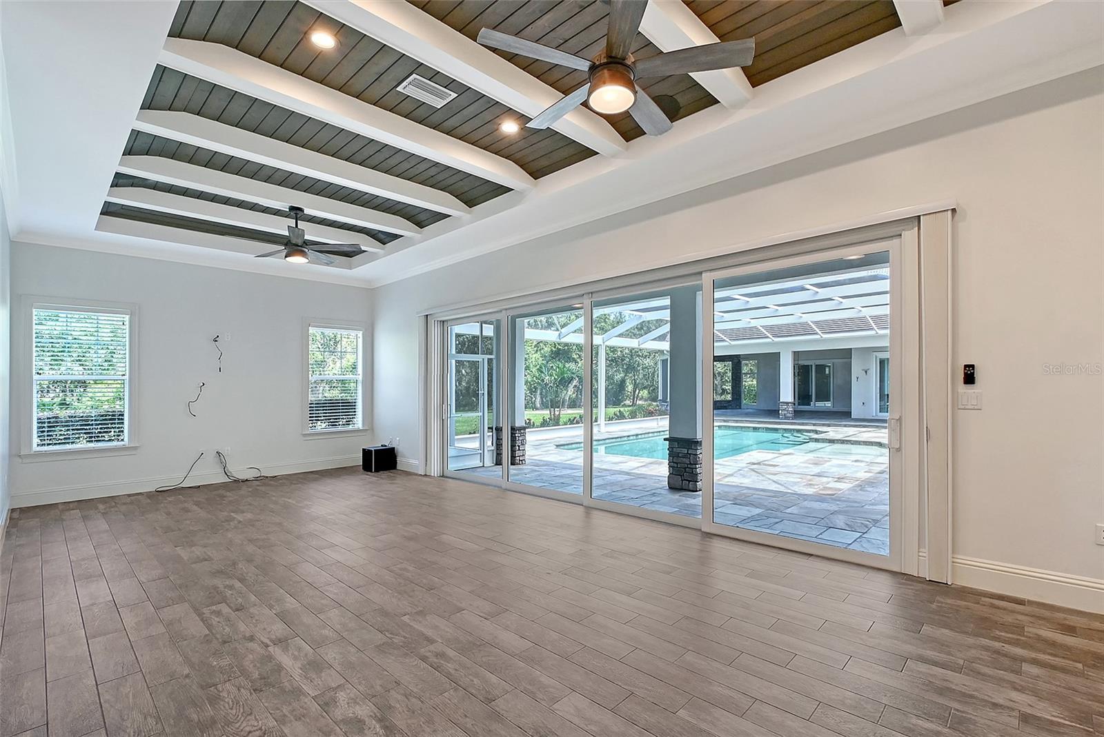 SADDLE OAK ESTATES - Residential