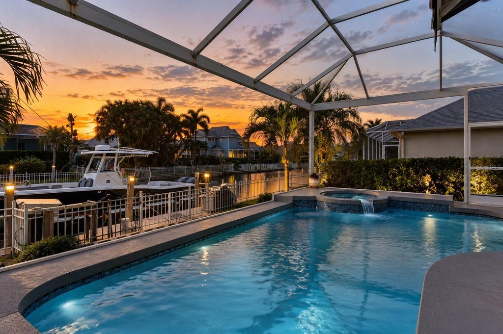 Photo of 4748 Compass Drive, Bradenton, FL 34208 (MLS # A4691091)