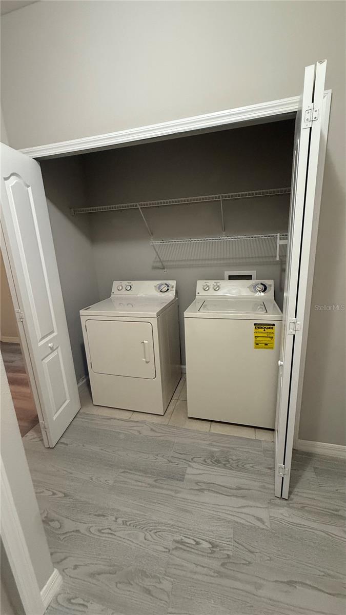 TOWNS LEGACY PARK - Residential Lease