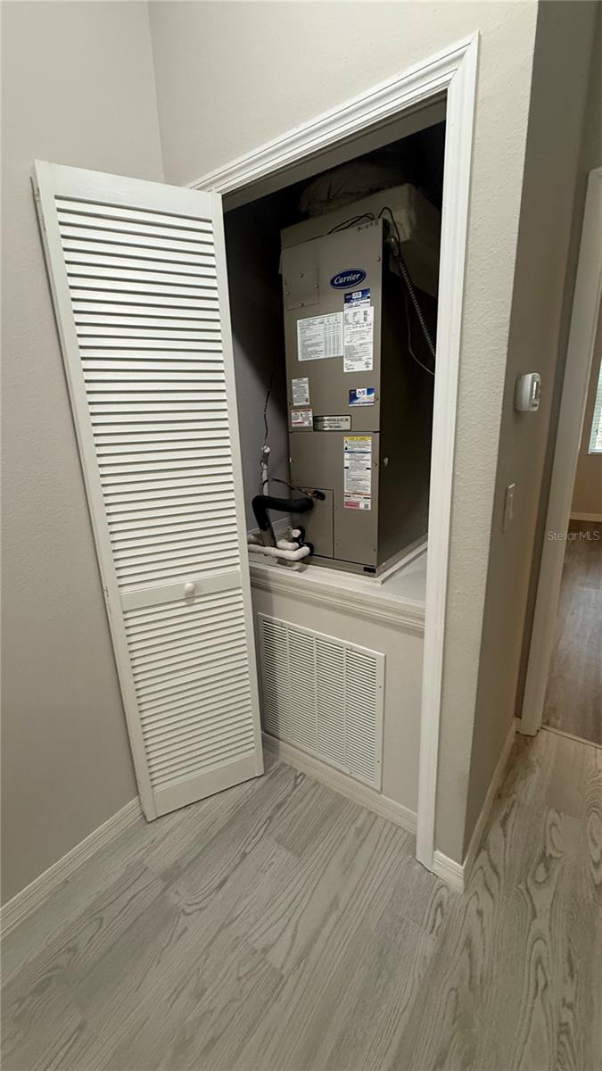 TOWNS LEGACY PARK - Residential Lease