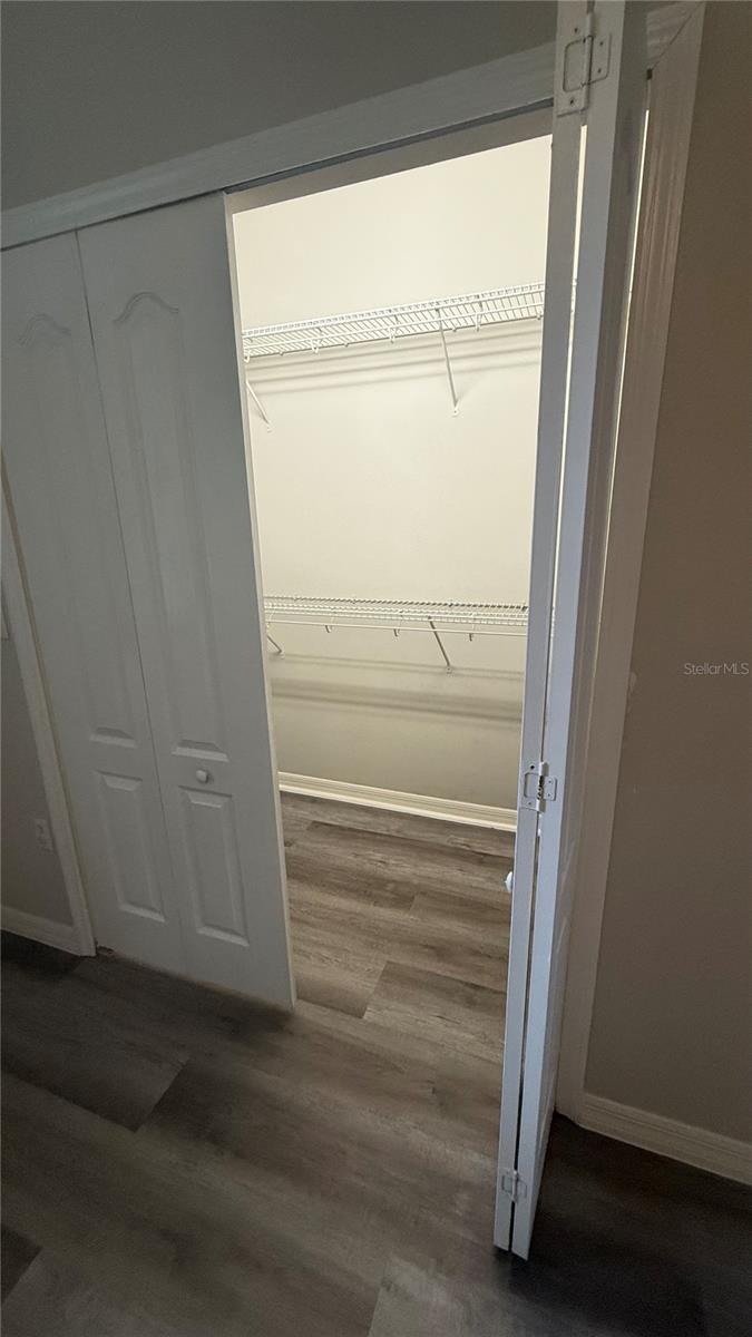 TOWNS LEGACY PARK - Residential Lease