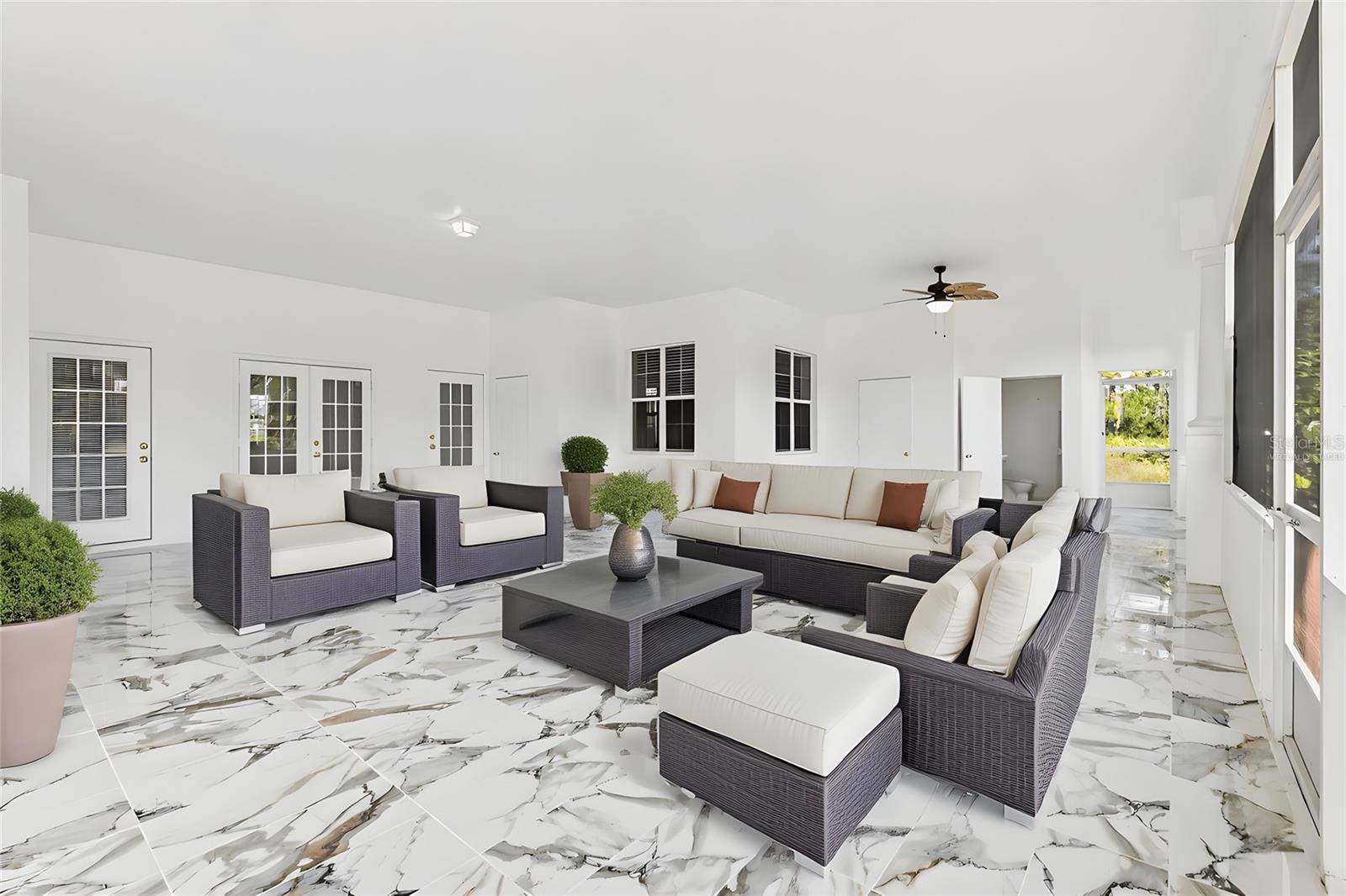 ROCKET CITYA - Residential