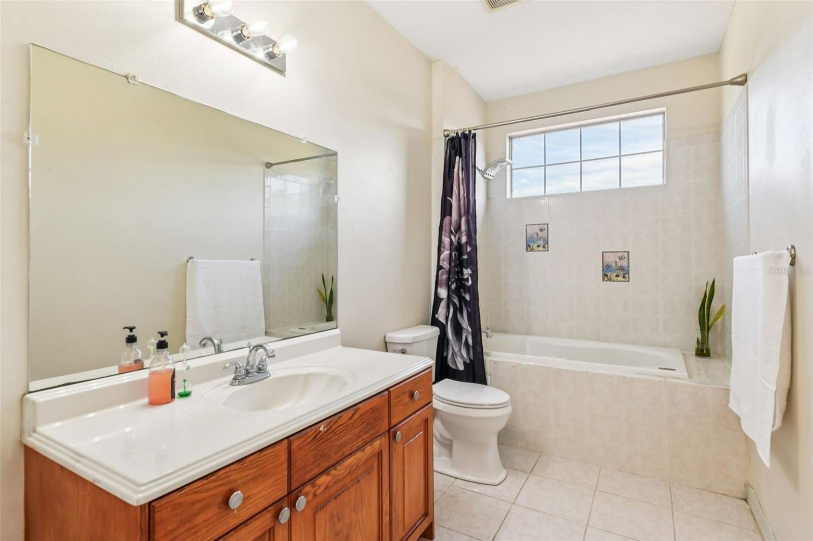 ROCKET CITYA - Residential