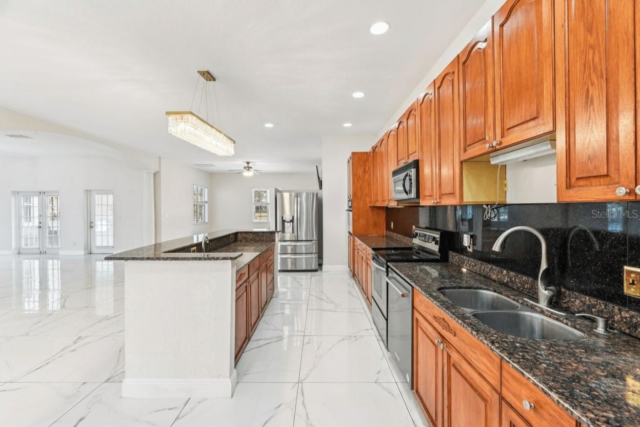 ROCKET CITYA - Residential