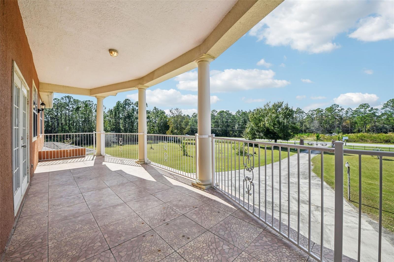 ROCKET CITYA - Residential