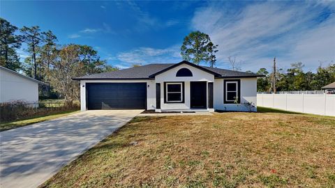 A home in DELAND