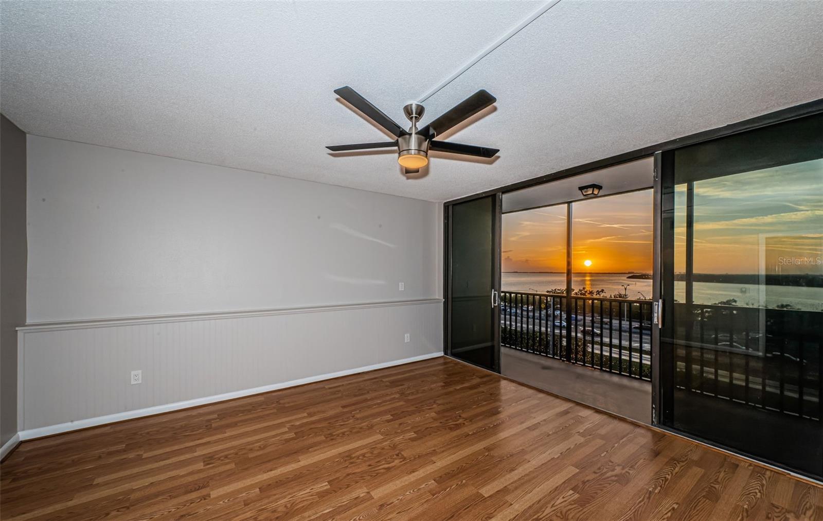 7100 SUNSHINE SKYWAY LANE S 608