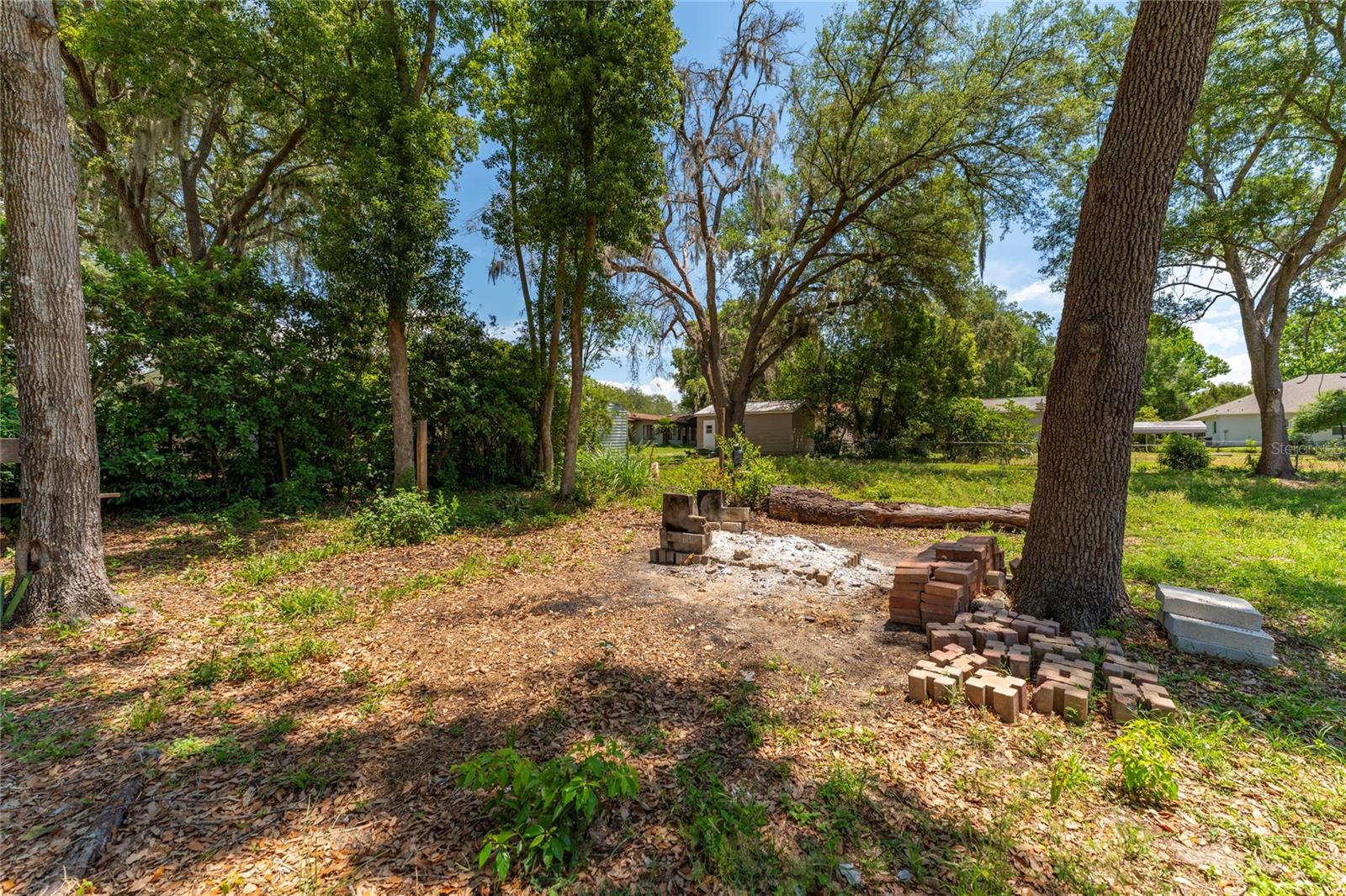 LAKE VIEW HEIGHTS - Residential