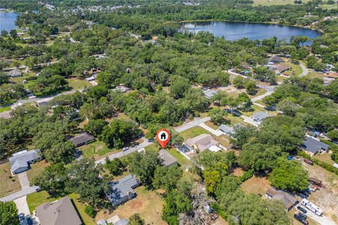 Tiny photo for 4331 Wayne Road, Fruitland Park, FL 34731 (MLS # S5150676)