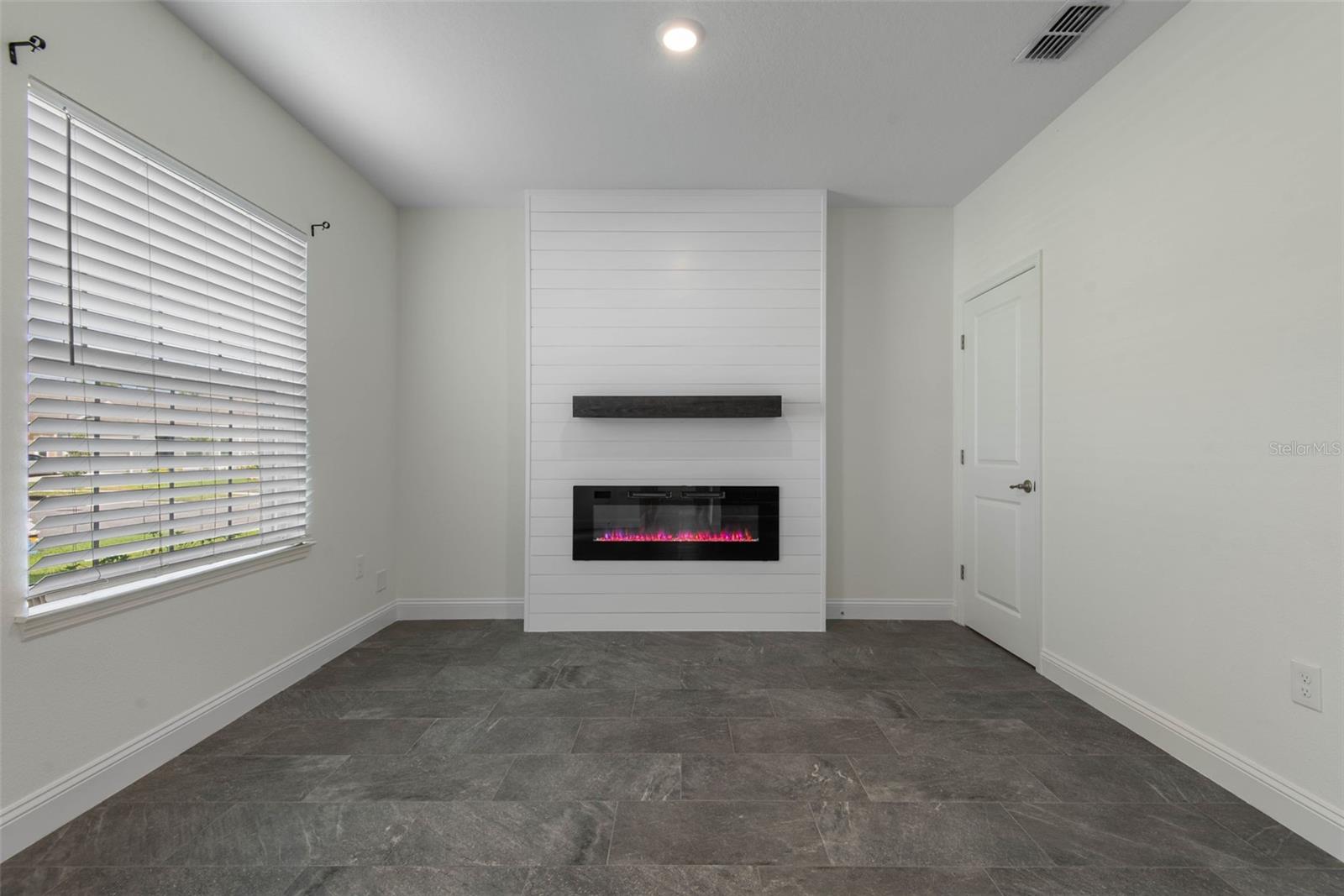 SAWMILL CREEK - Residential