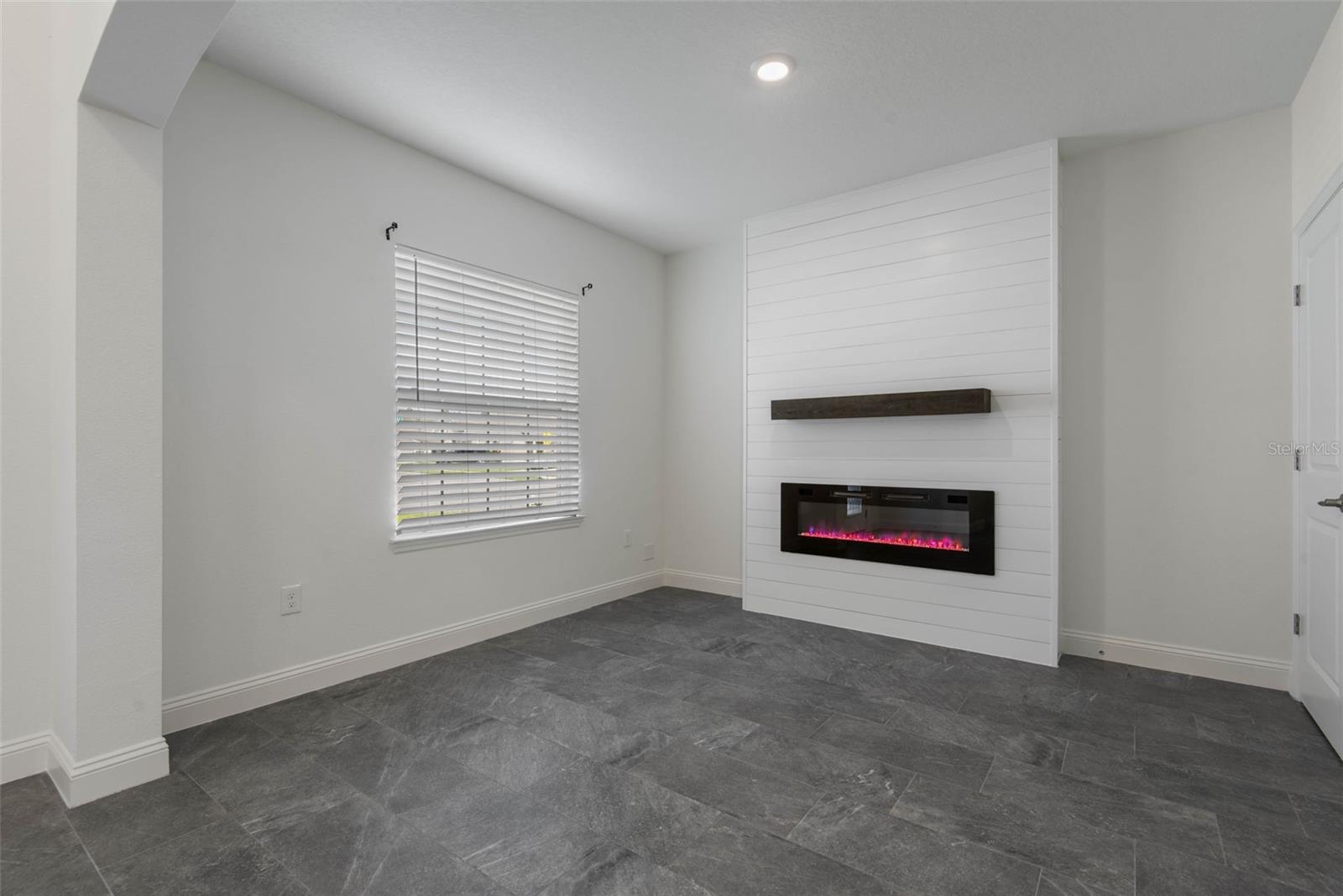 SAWMILL CREEK - Residential