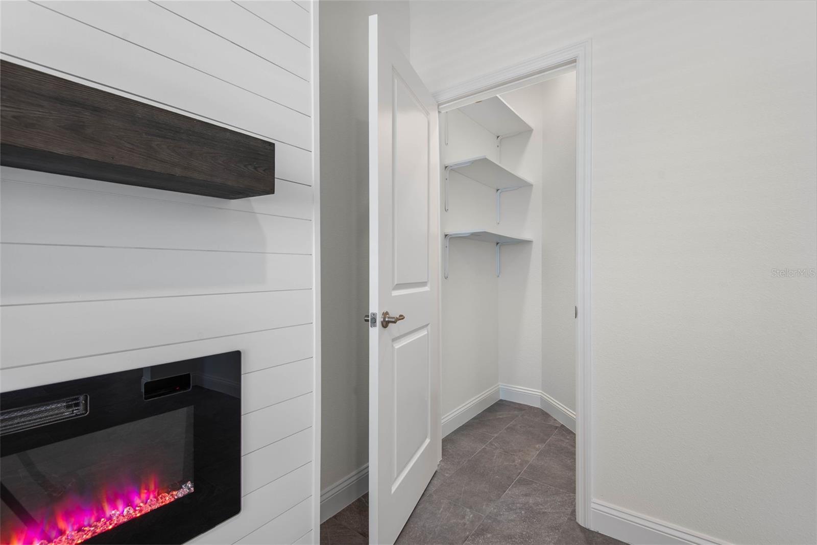 SAWMILL CREEK - Residential