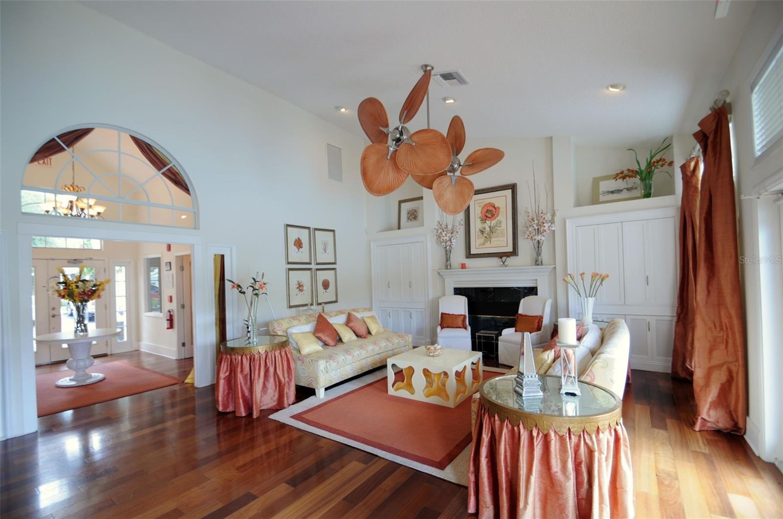 BENTLEY AT COBBS LANDING CONDO THE - Residential