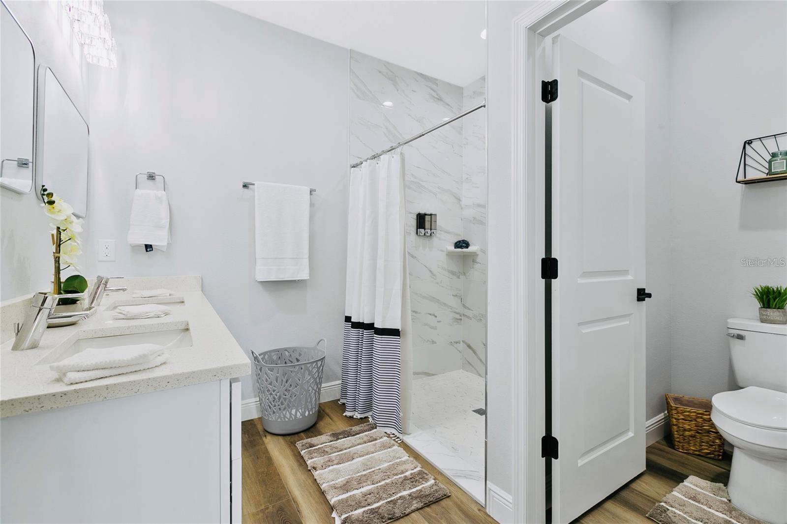 PORT CHARLOTTE SEC 016 - Residential Lease