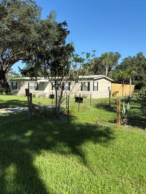 3923 WARD ROAD