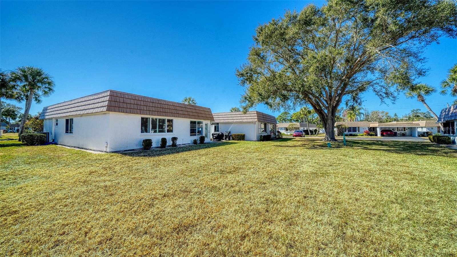 STRATHMORE RIVERSIDE I - Residential