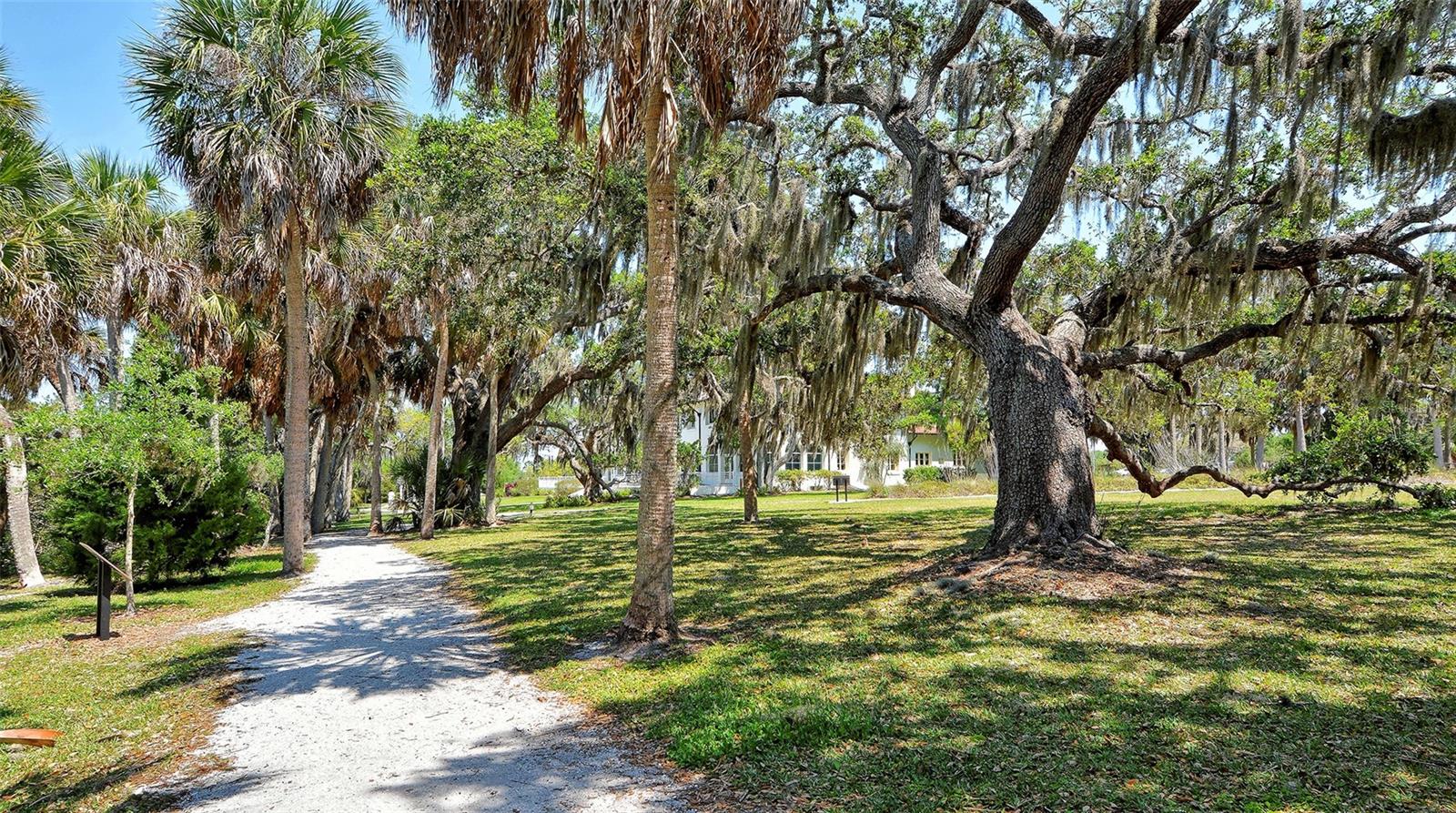 STRATHMORE RIVERSIDE I - Residential